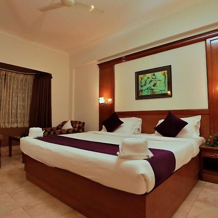 Hotel Edassery Mansion Kochi Extérieur photo