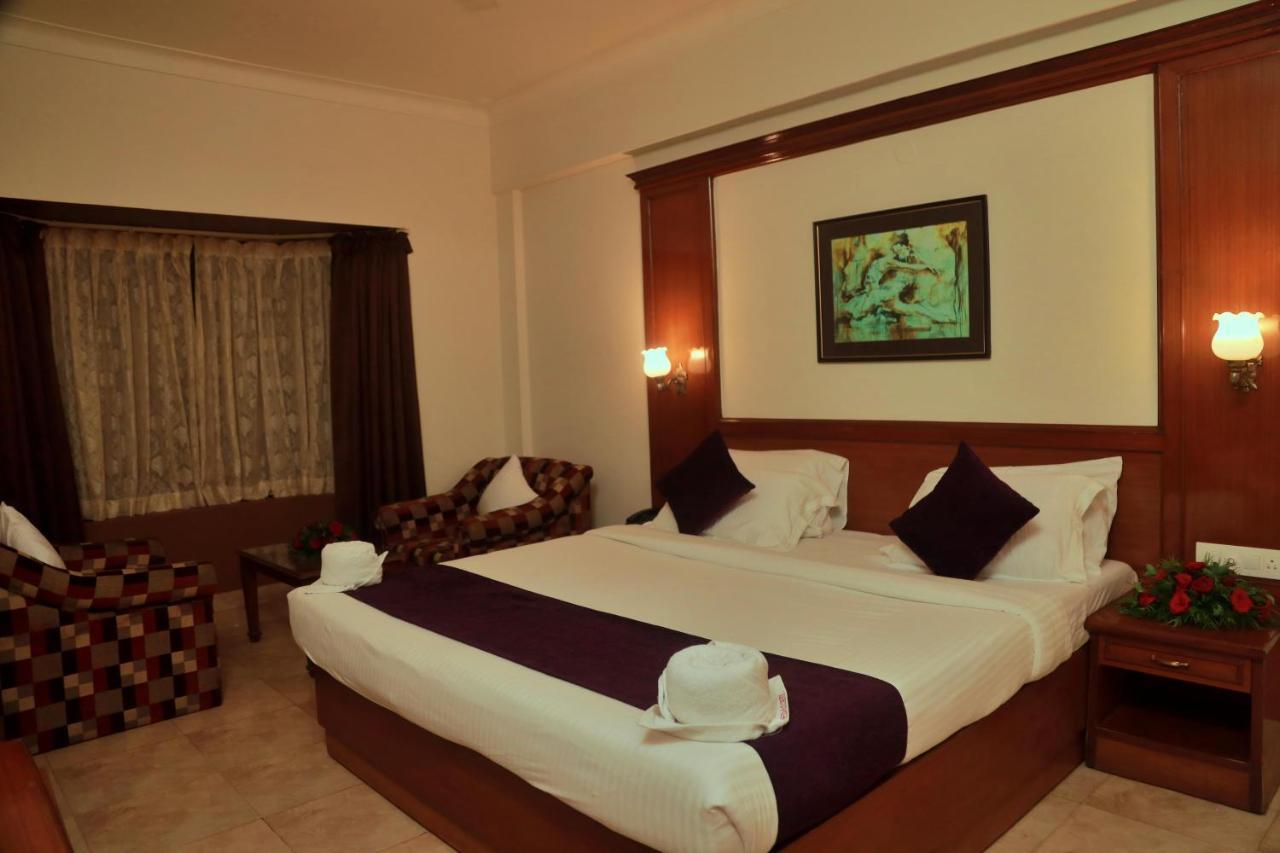 Hotel Edassery Mansion Kochi Extérieur photo