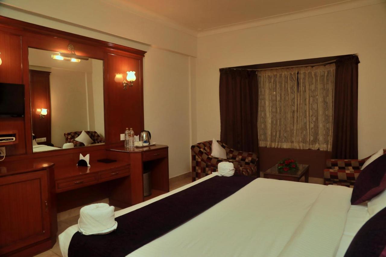 Hotel Edassery Mansion Kochi Extérieur photo
