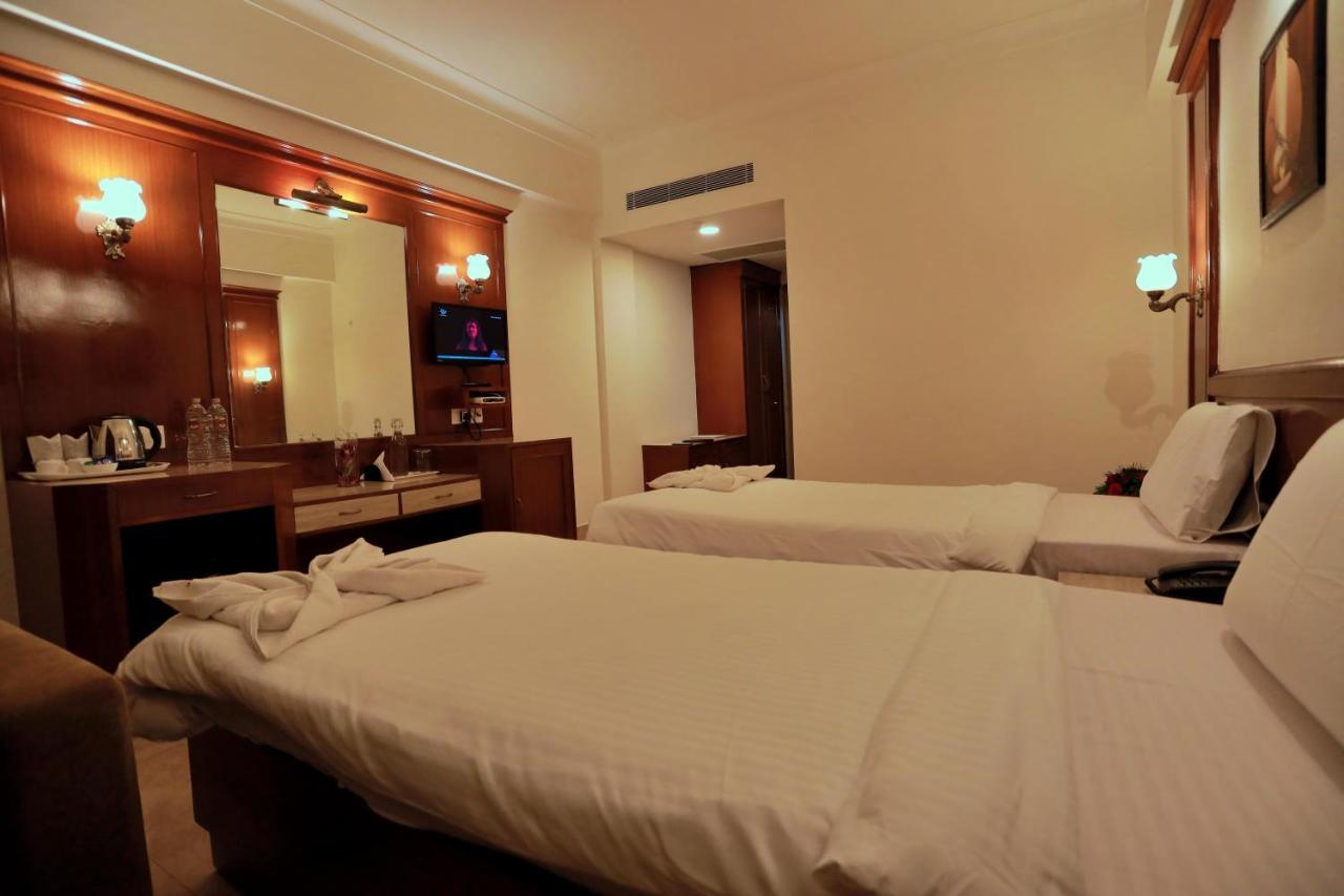 Hotel Edassery Mansion Kochi Extérieur photo