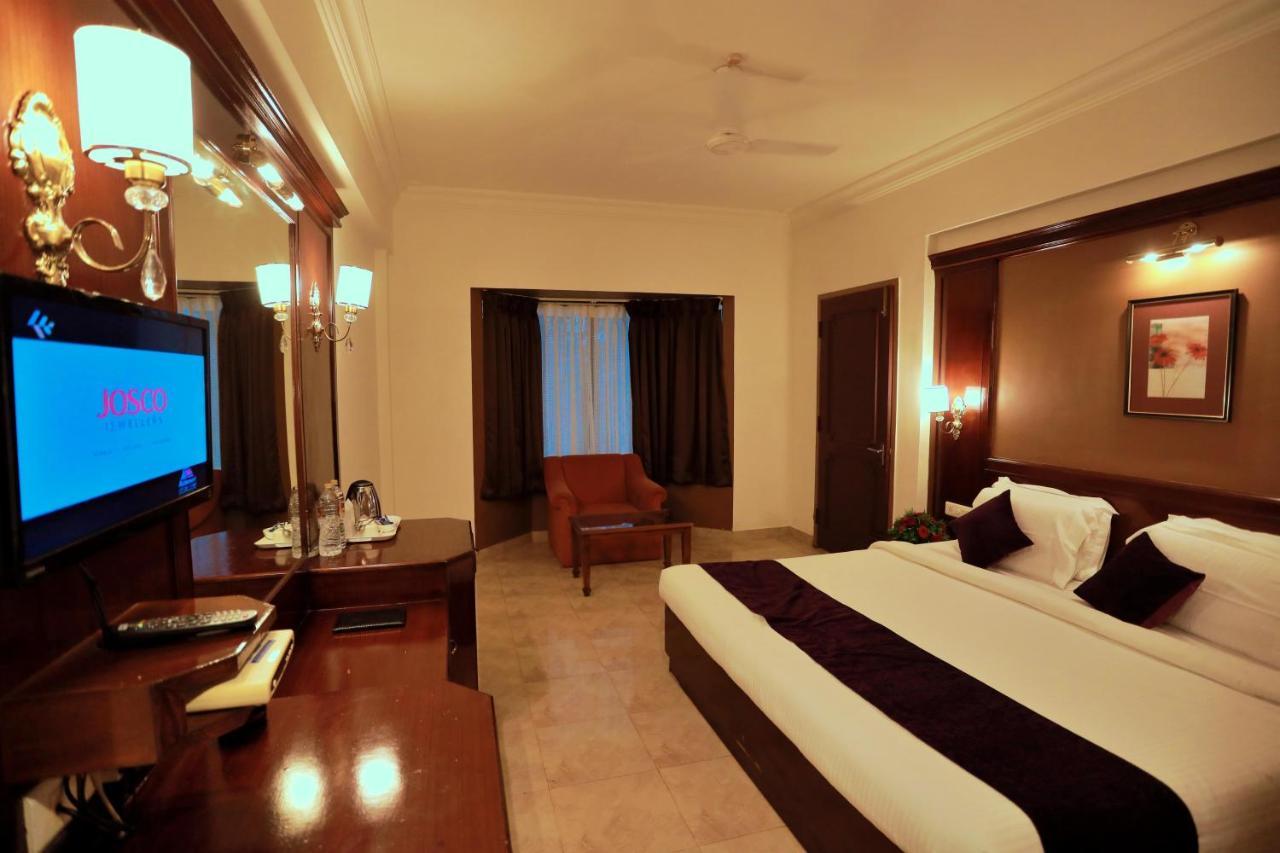 Hotel Edassery Mansion Kochi Extérieur photo