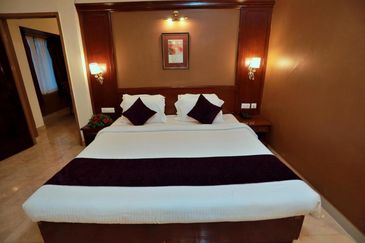 Hotel Edassery Mansion Kochi Extérieur photo