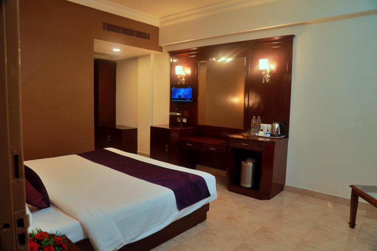 Hotel Edassery Mansion Kochi Extérieur photo
