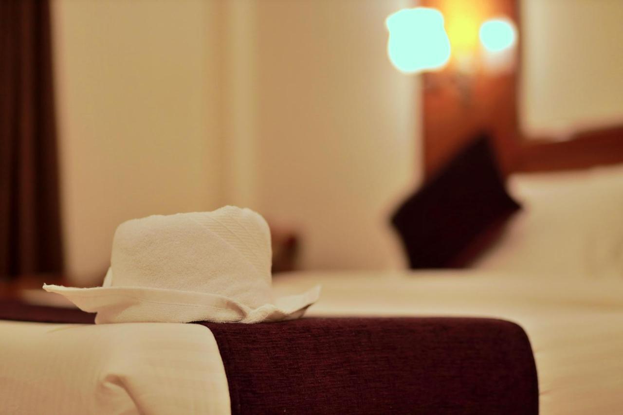 Hotel Edassery Mansion Kochi Extérieur photo