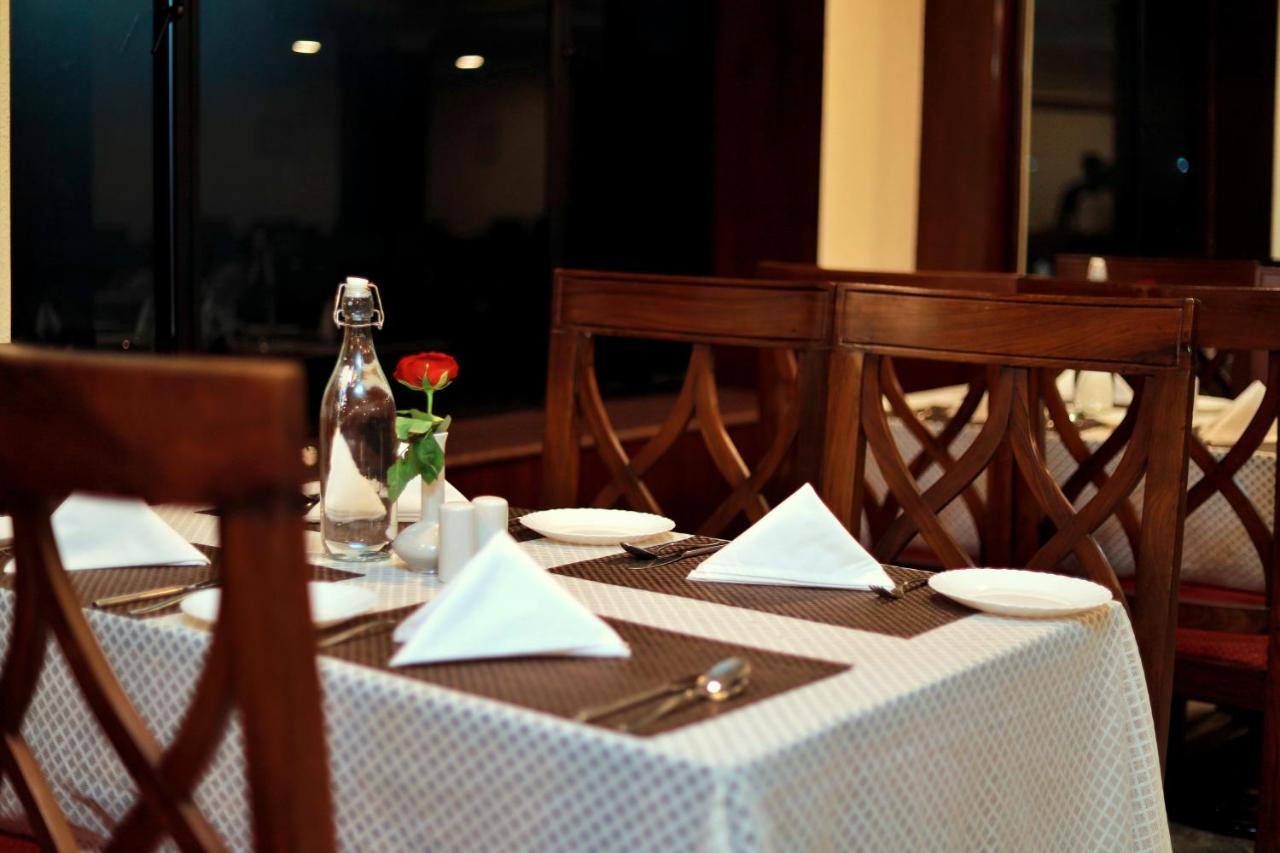 Hotel Edassery Mansion Kochi Extérieur photo