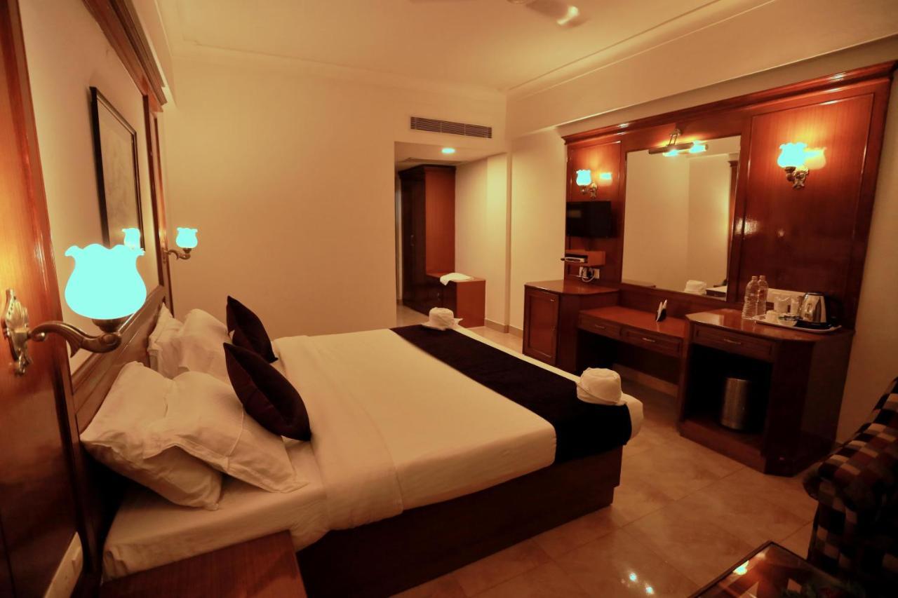 Hotel Edassery Mansion Kochi Extérieur photo